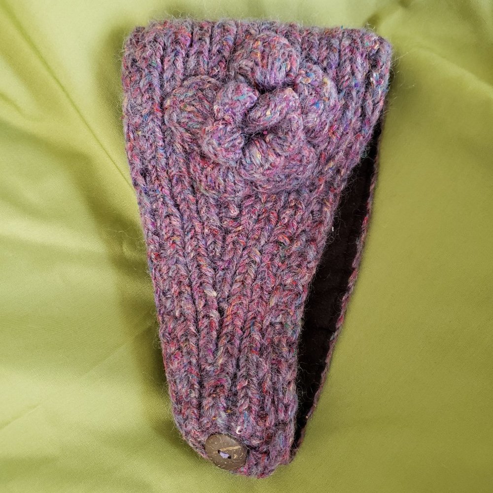 Ear warmer / Head scarf. Pink and cozy.